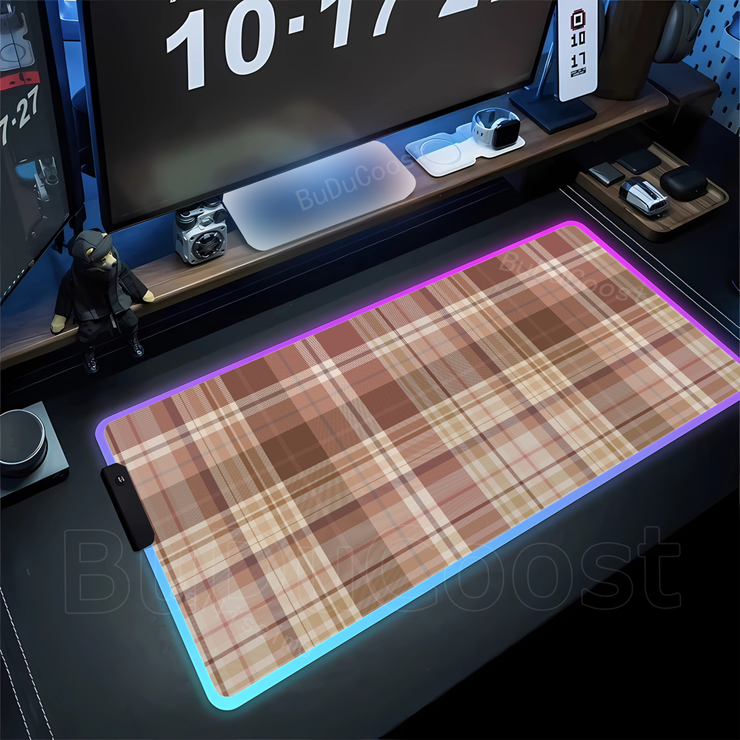 RGB HD Plaid Pattern Mousepad  - مراجعة Esports Gaming Cabinet وسعره